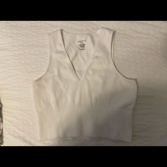 White dynamite crop top - Picture 1 of 2